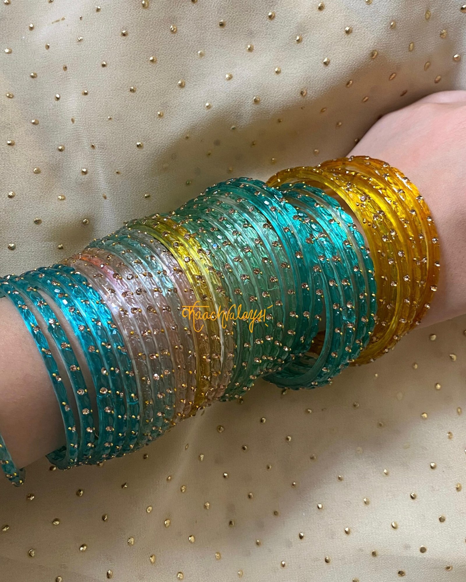 Mizzaz Bangles 4 shades (per dozen) | Kaachvalaym
